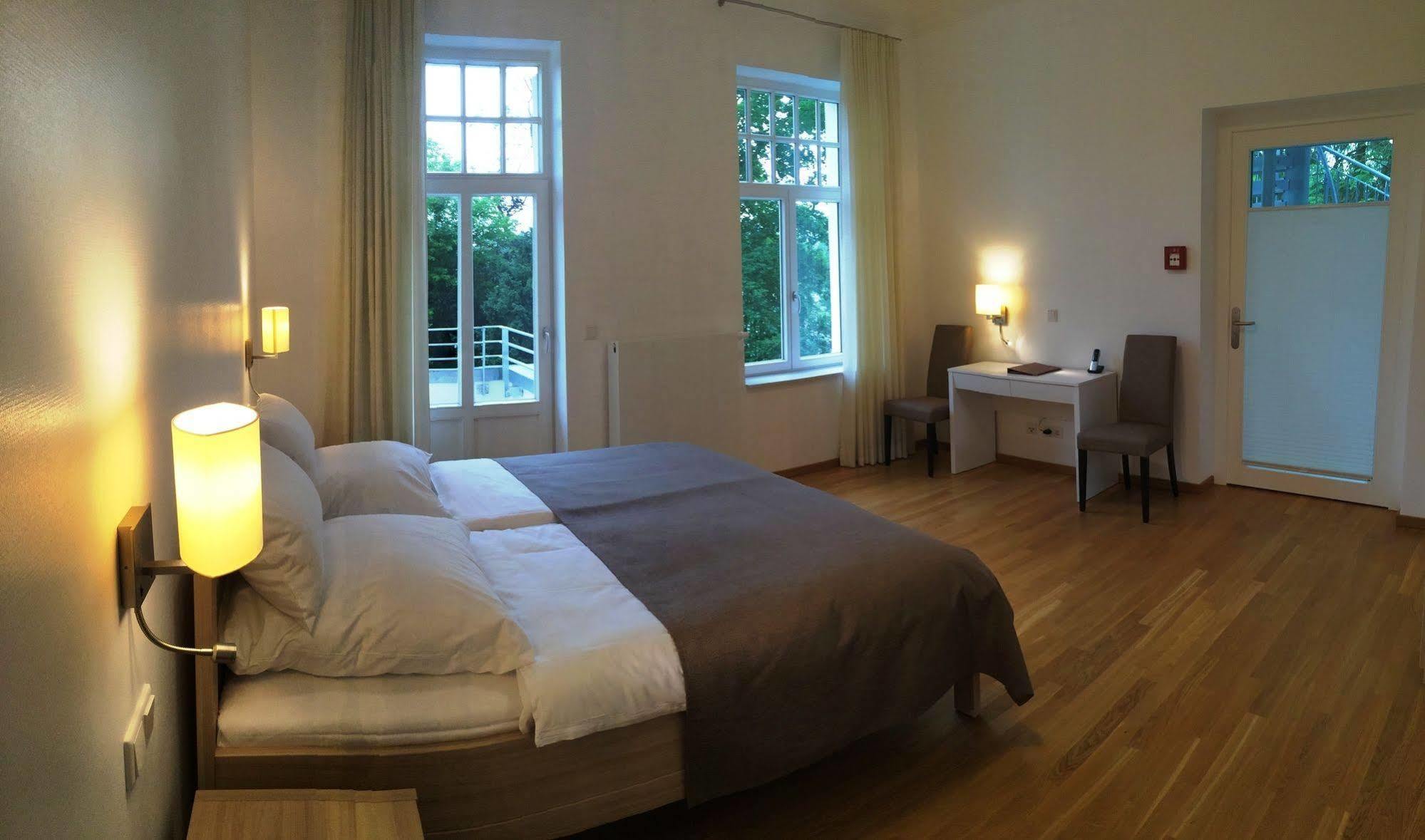 Appartements Am Kurpark 巴特皮尔蒙特 外观 照片